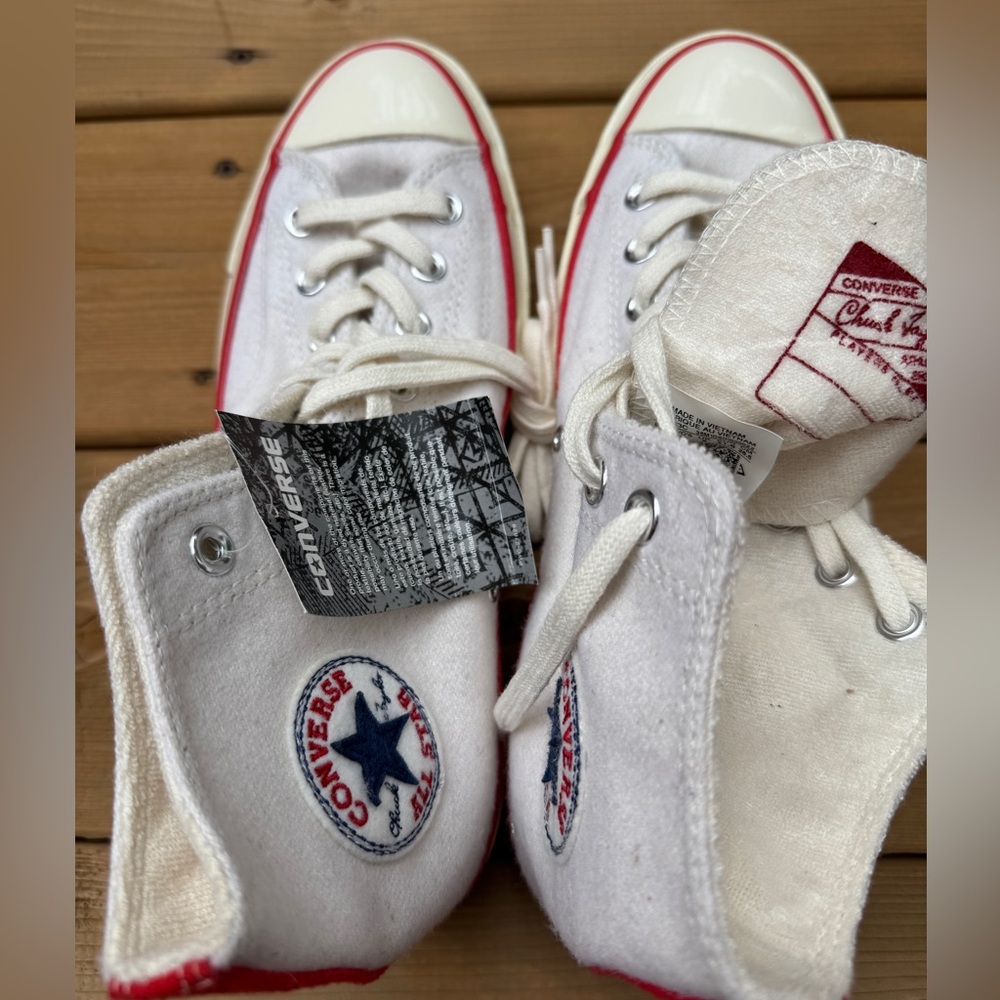 Converse White and Red High-Tops